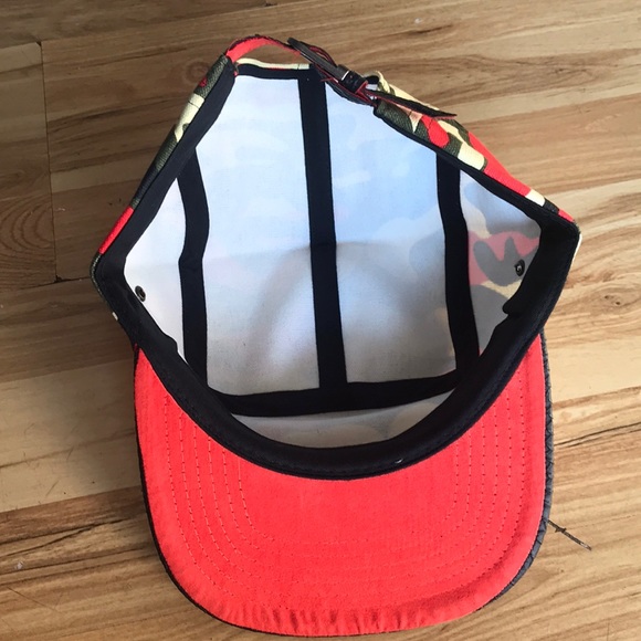 Camo hat - Picture 5 of 5